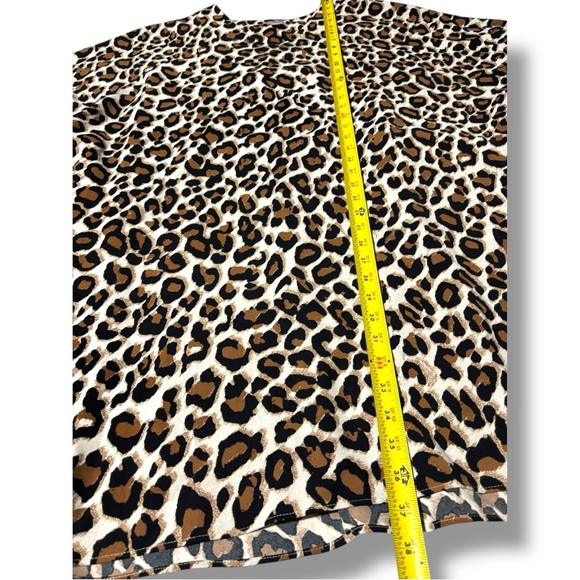 Chico's Chic Animal Print Knee Length T-Shirt Style Short Sleeve Kaftan - Picture 12 of 16